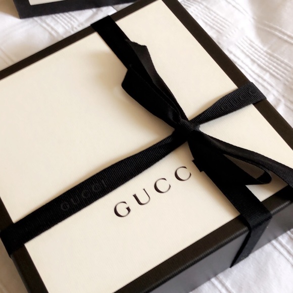 Meet your Posher, Lis - Picture 1 of 1